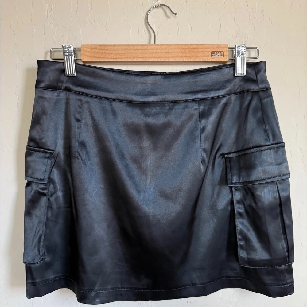Windsor Black Satin Mini Skirt Cargo Utility Going Out Party Club Medium - Picture 2 of 9